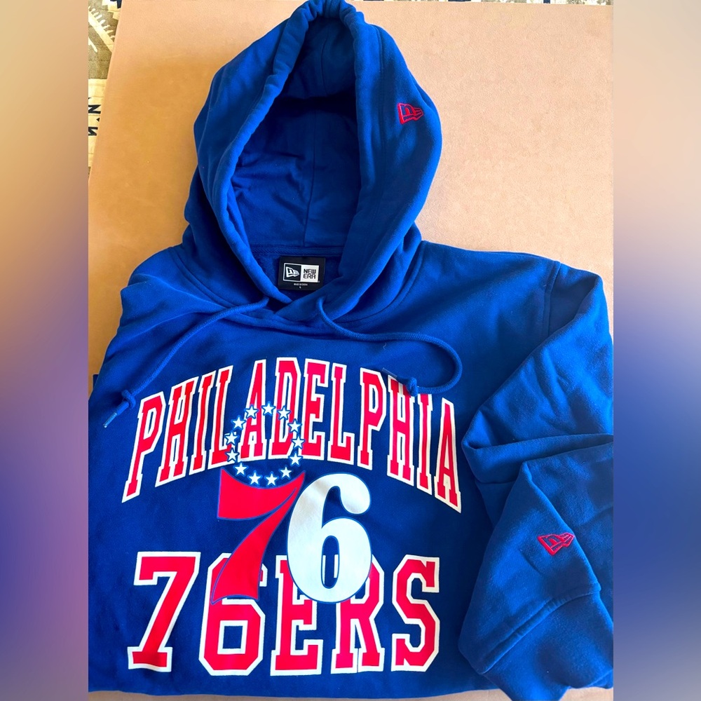 New Era hoodie. NWT